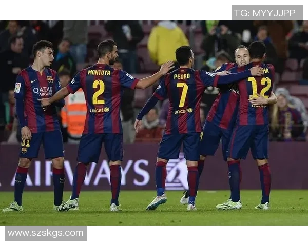 武汉足球队实力分析及其在联赛中的表现评估与趋势研究